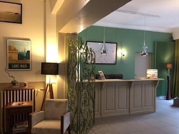 Hotel Ajoncs D'or 3*