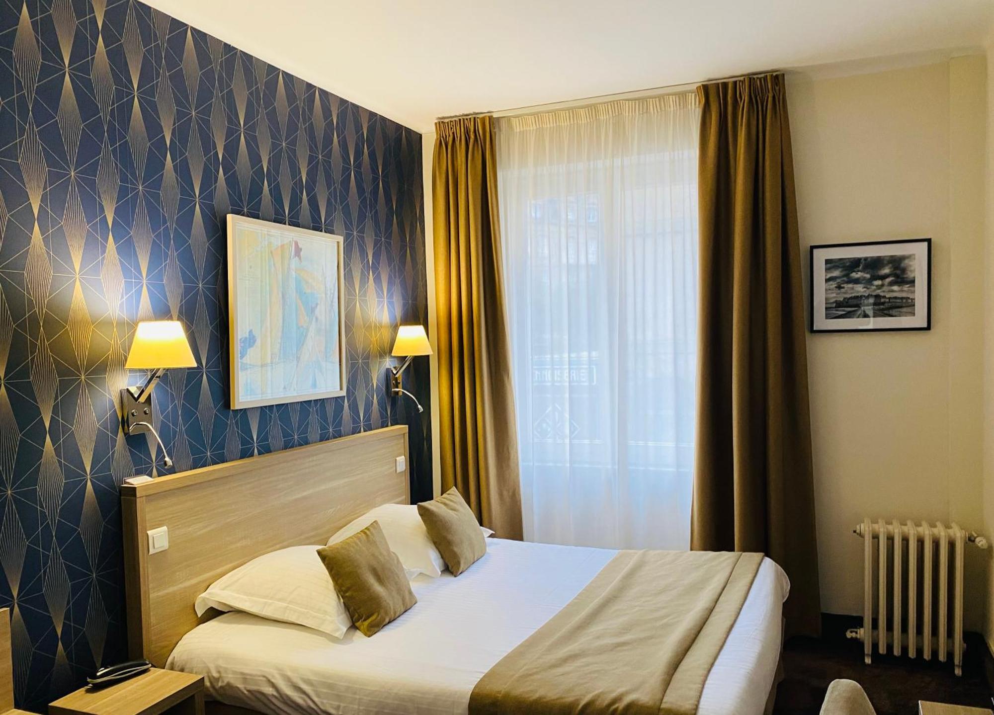 Ajoncs D'or Hotel 3*