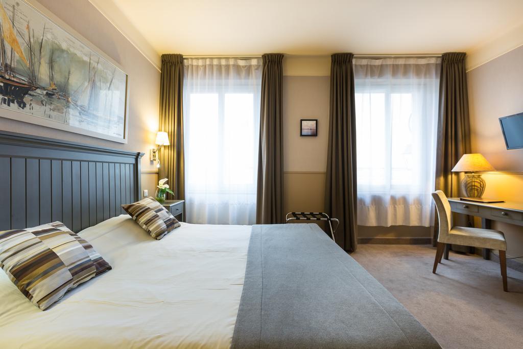 Ajoncs D'or Hotel 3*